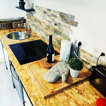 Maison De Louna アパート ラ・ブルブール